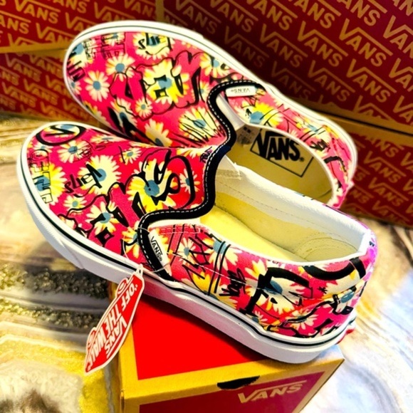 Vans New W / Box Vans Crew Classic Pink Floral Slip On Shoes - Picture 5 of 6